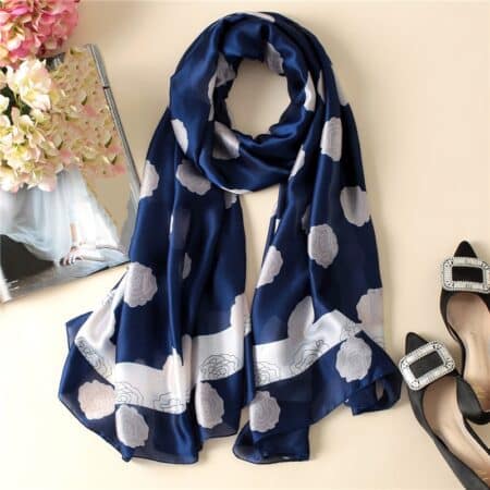 Grand foulard flower blue de soie