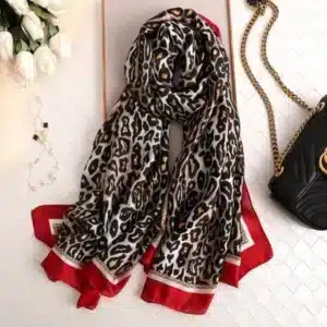 Grand foulard lyki de satin