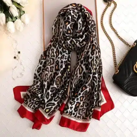 Grand foulard lyki de satin